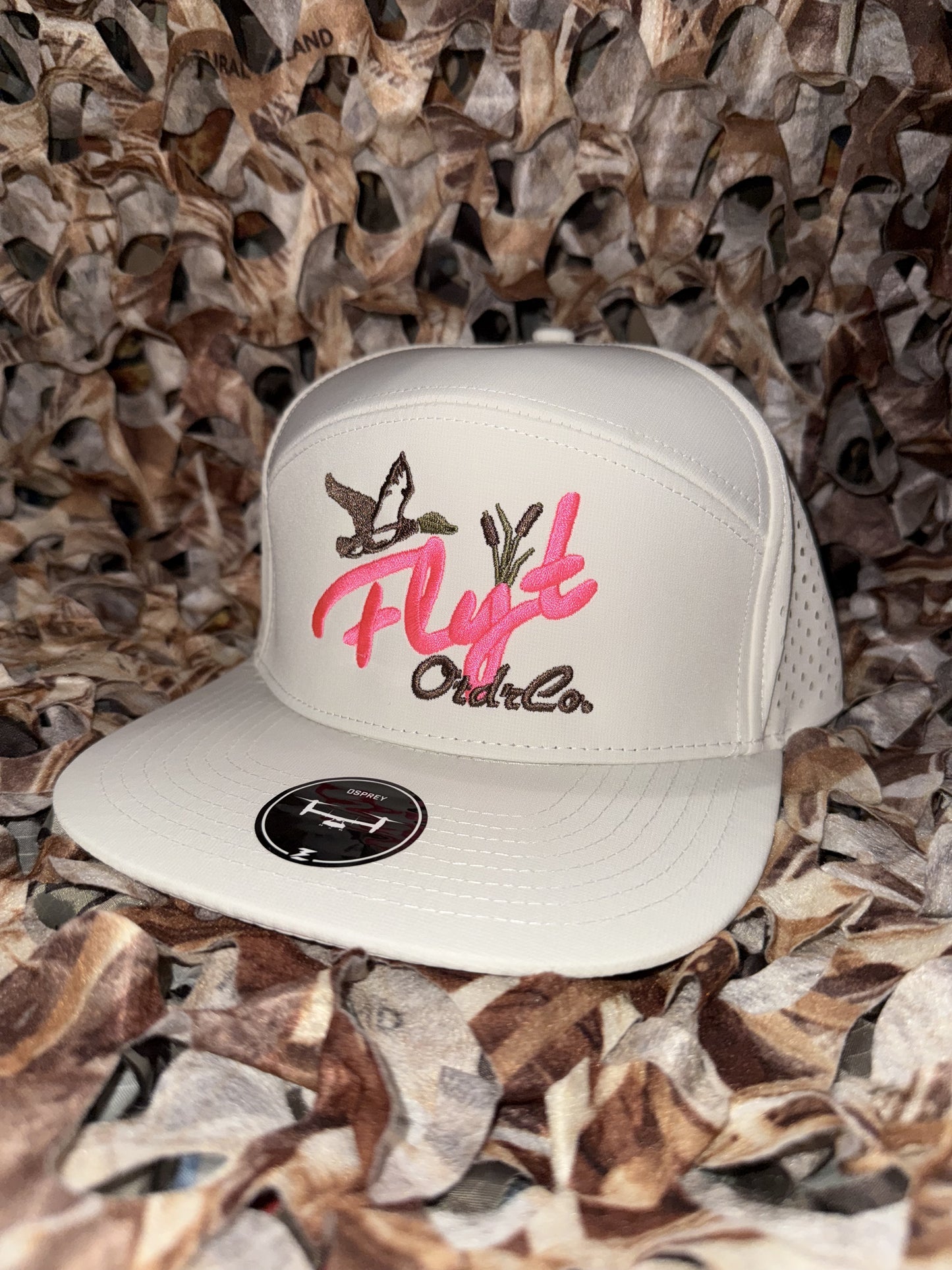 Pink Flyt otdr Water resistant white cap